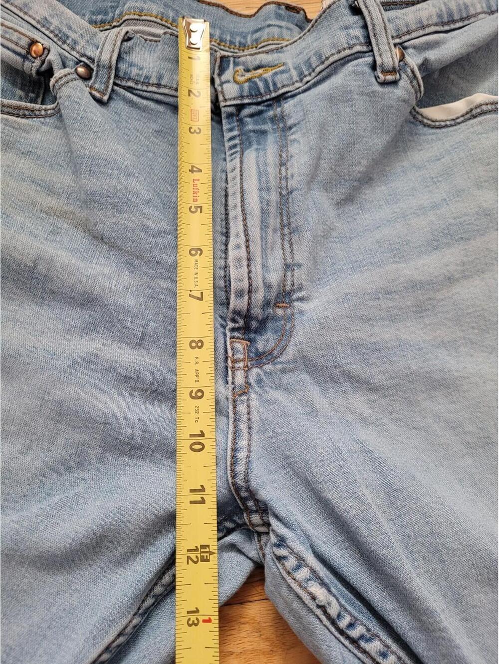 Wrangler Jeans Mens 36 X 32 Relaxed Boot Western Stretch Medium Wash Blue Denim - Picture 3 of 9